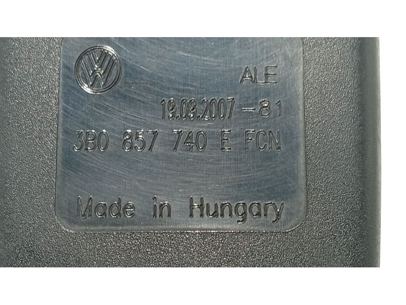 Recambio de anclaje cinturon trasero derecho para skoda superb i (3u4) 2.0 tdi referencia OEM IAM   