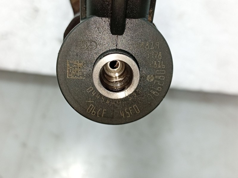 Recambio de inyector para peugeot 206 hatchback (2a/c) 1.4 hdi eco 70 referencia OEM IAM 1980A9  