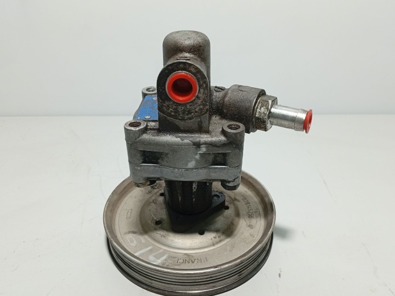 Recambio de bomba servodireccion para audi a6 berlina (c4) 2.5 tdi referencia OEM IAM 048145155F 7681955265 