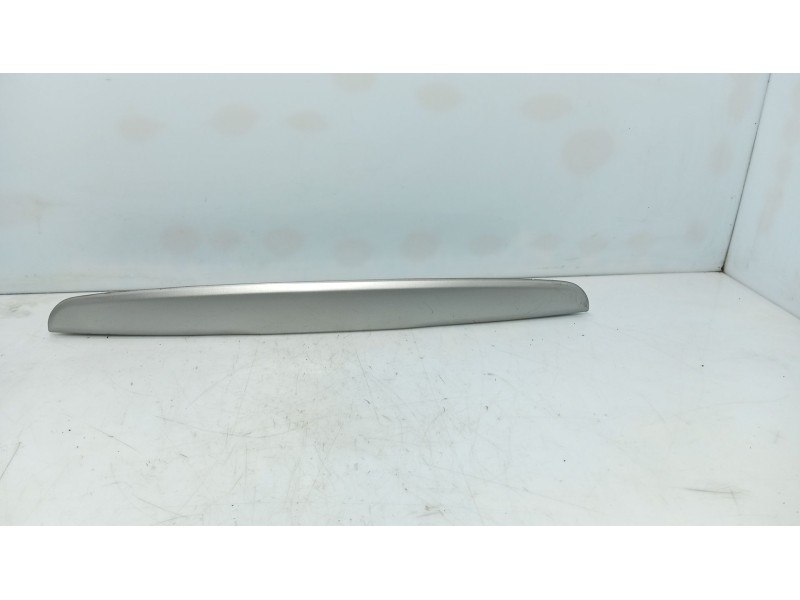 Recambio de moldura para nissan almera ii hatchback (n16) 1.5 dci referencia OEM IAM   