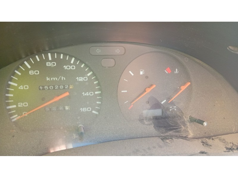 nissan serena (c23) del año 1996