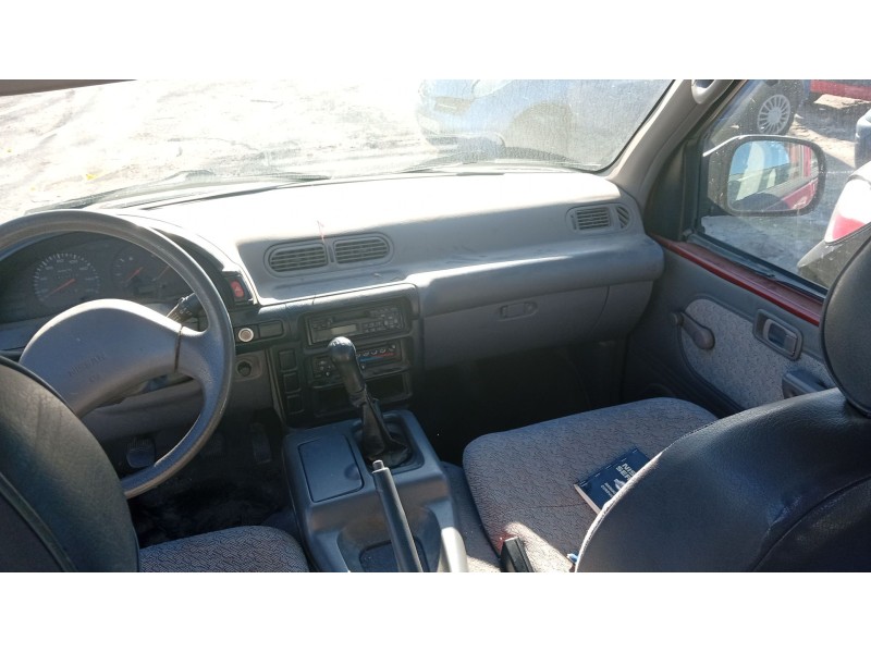 nissan serena (c23) del año 1996