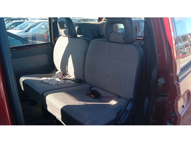 nissan serena (c23) del año 1996