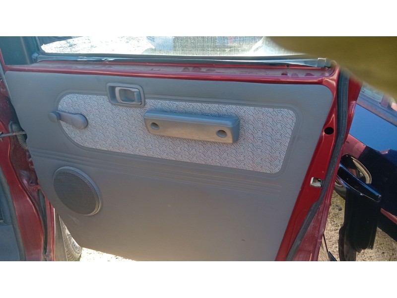 nissan serena (c23) del año 1996