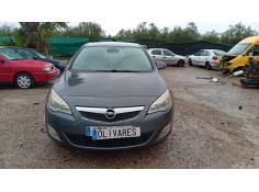 opel astra j (p10) del año 2010