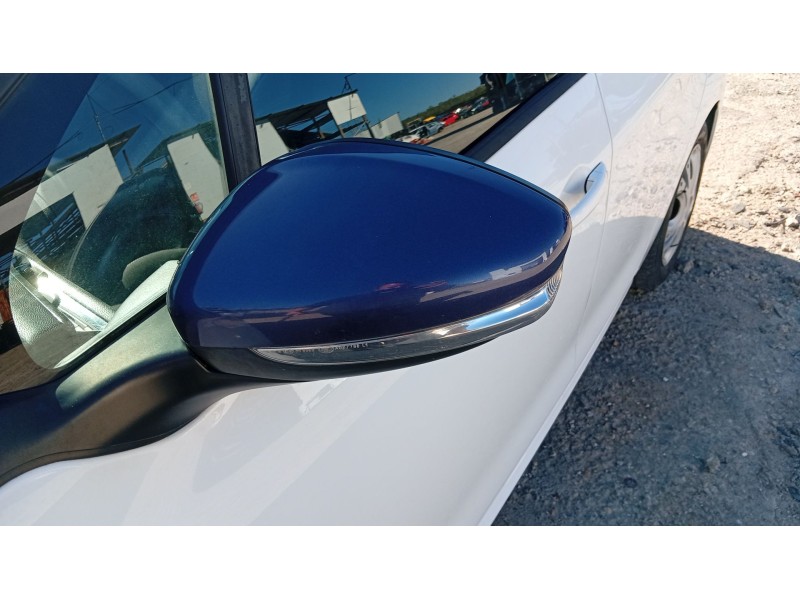 peugeot 208 i (ca_, cc_) del año 2014