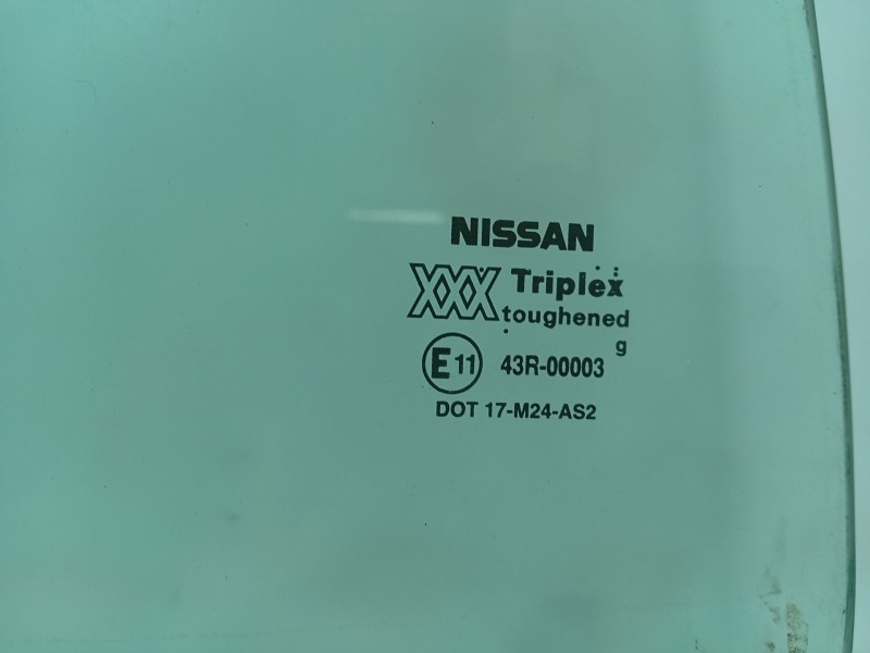 Recambio de luna trasera izquierda para nissan primera hatchback (p11) 1.6 16v referencia OEM IAM 82301AV600  