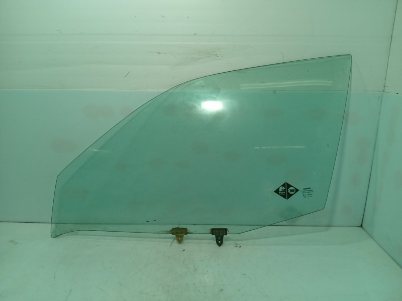 Recambio de luna delantera izquierda para nissan primera hatchback (p11) 1.6 16v referencia OEM IAM 80301AV600  