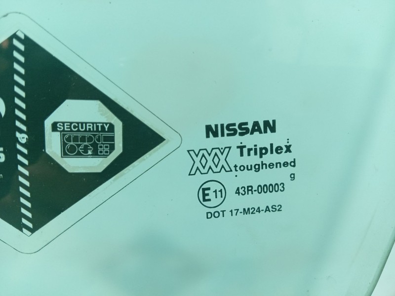 Recambio de luna delantera izquierda para nissan primera hatchback (p11) 1.6 16v referencia OEM IAM 80301AV600  