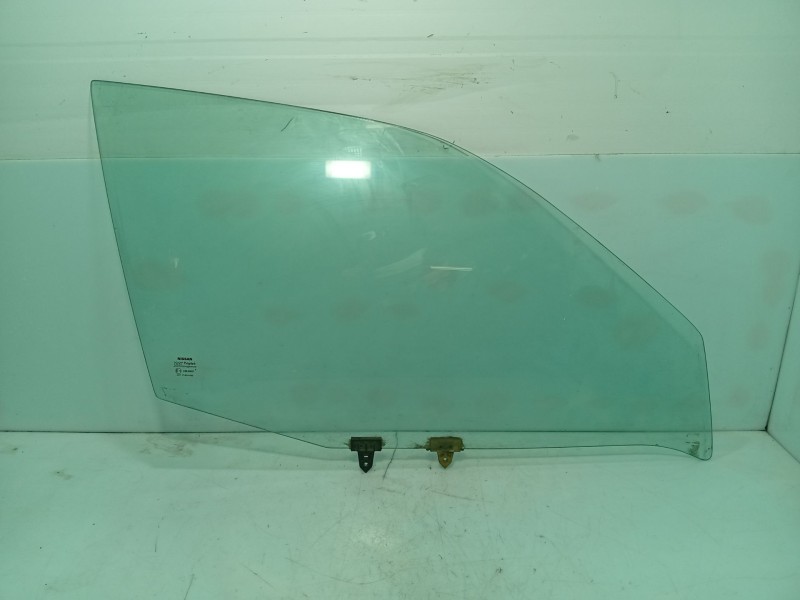 Recambio de luna delantera derecha para nissan primera hatchback (p11) 1.6 16v referencia OEM IAM 80300AV600  