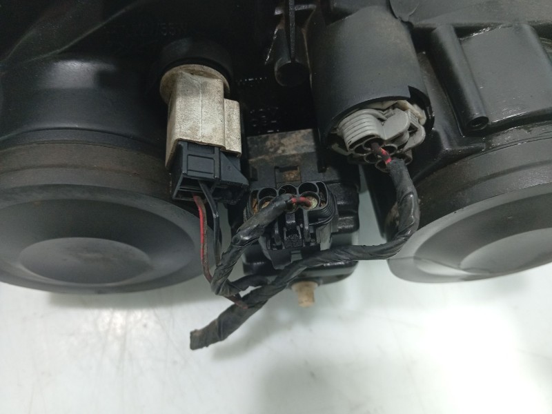 Recambio de faro izquierdo para nissan primera hatchback (p11) 1.6 16v referencia OEM IAM 26060AU80B  