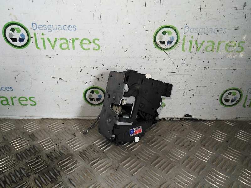 Recambio de cerradura puerta delantera izquierda para  referencia OEM IAM 51797557  