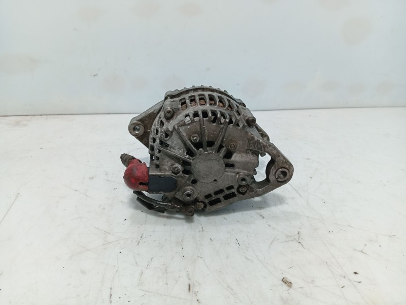 Recambio de alternador para nissan primera hatchback (p11) 1.6 16v referencia OEM IAM 23100BU00A  