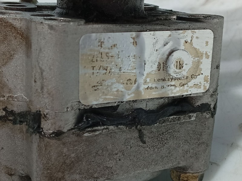 Recambio de bomba direccion para nissan primera hatchback (p11) 1.6 16v referencia OEM IAM   