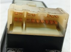 Recambio de mando elevalunas delantero izquierdo para nissan primera hatchback (p11) 1.6 16v referencia OEM IAM 25401AV620   2