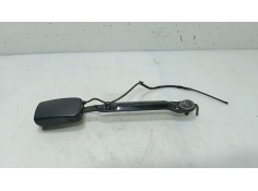 Recambio de anclaje cinturon delantero izquierdo para renault megane iii hatchback (bz0/1_, b3_) 1.5 dci referencia OEM IAM   