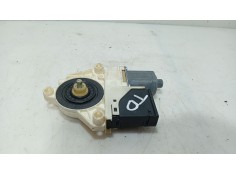 Recambio de motor elevalunas trasero derecho para renault megane iii hatchback (bz0/1_, b3_) 1.5 dci referencia OEM IAM   