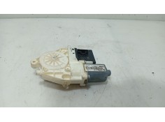 Recambio de motor elevalunas trasero derecho para renault megane iii hatchback (bz0/1_, b3_) 1.5 dci referencia OEM IAM    2