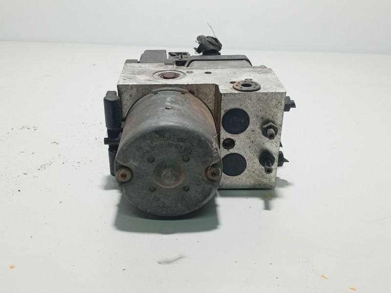 Recambio de abs para audi a4 berlina (b5) 2.5 tdi referencia OEM IAM 8E0614111J 0265220481 
