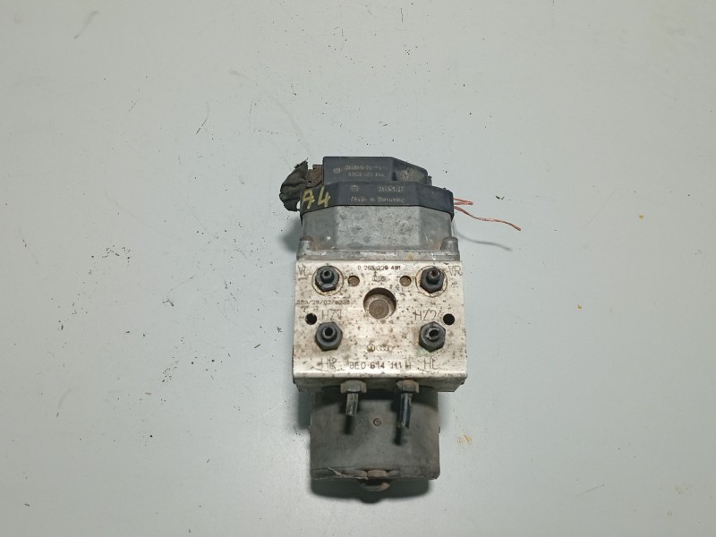 Recambio de abs para audi a4 berlina (b5) 2.5 tdi referencia OEM IAM 8E0614111J 0265220481 