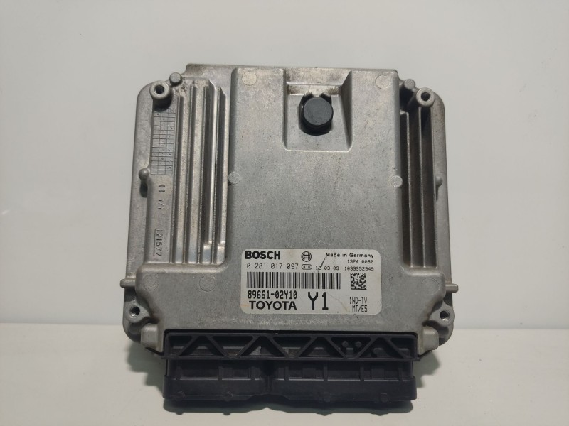 Recambio de centralita motor uce para toyota auris referencia OEM IAM 89661-02Y10 8966102Y10 0281017097