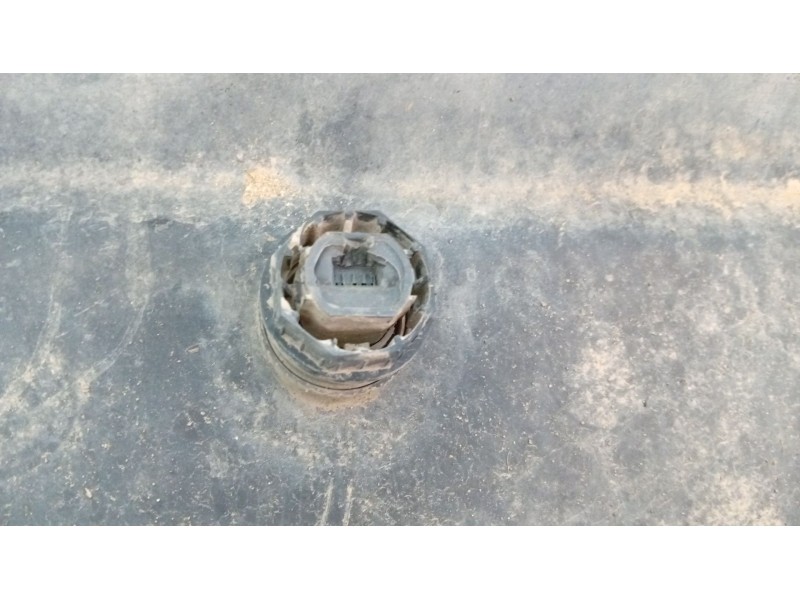 Recambio de paragolpes trasero para ssangyong rodius i 2.7 xdi referencia OEM IAM 7881A21000X  