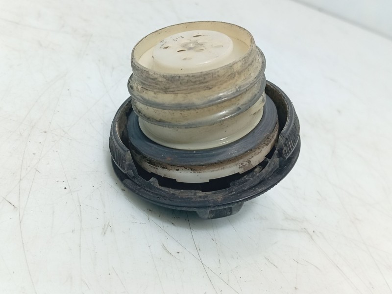 Recambio de tapon combustible para nissan micra iii (k12) 1.5 dci referencia OEM IAM   