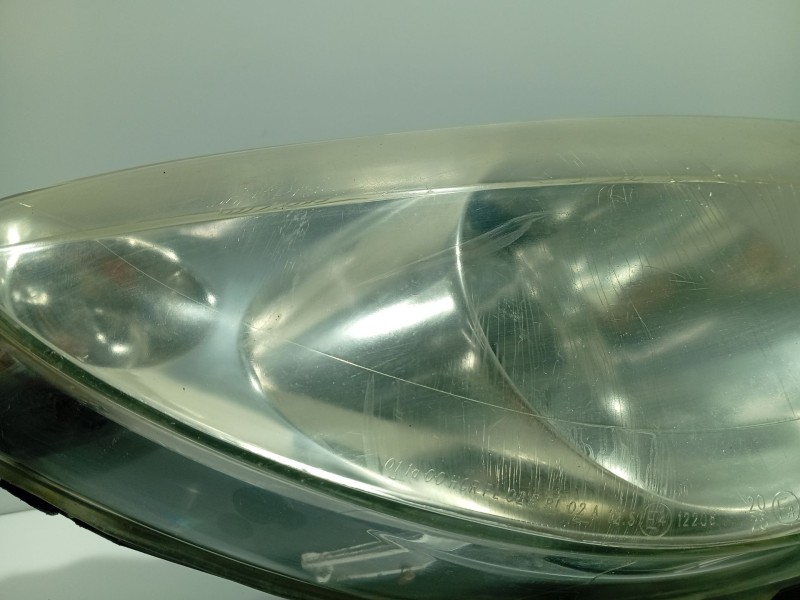 Recambio de faro derecho para peugeot 307 (3a/c) 1.6 16v referencia OEM IAM 6205Z2  