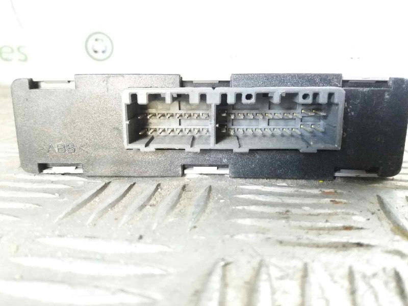 Recambio de centralita cierre para volvo s40 berlina 1.6   |   05.97 - 12.99 | 1997 - 1999 | 105 cv / 77 kw referencia OEM IAM 3