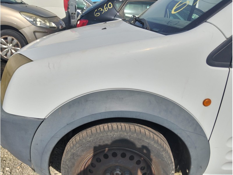 Recambio de aletin trasero izquierdo para ford tourneo connect 1.8 tdci referencia OEM IAM   