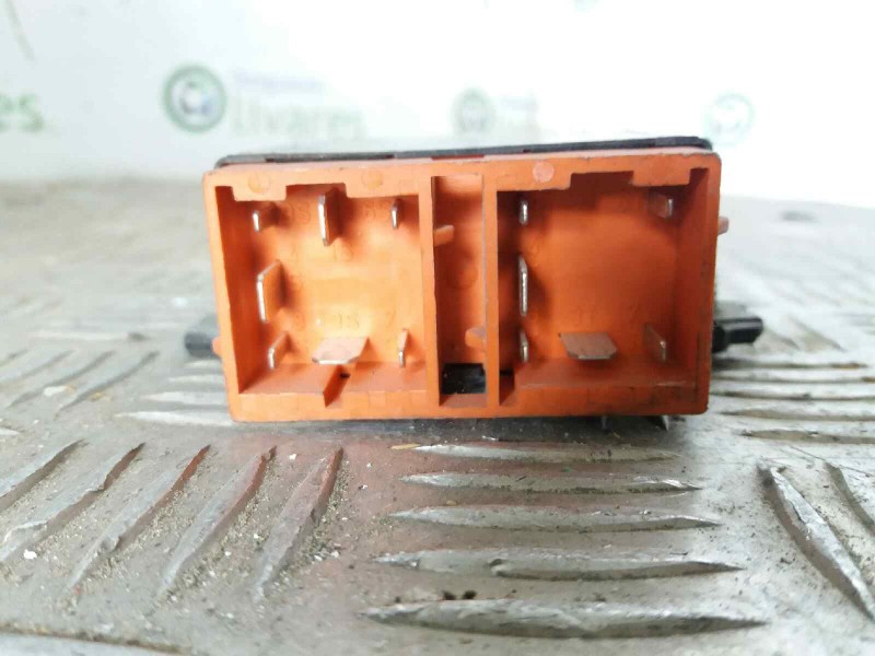 Recambio de rele para volvo s40 berlina 1.8i   |   10.98 - 12.00 | 1998 - 2000 | 125 cv / 92 kw referencia OEM IAM 30852028 5DF0