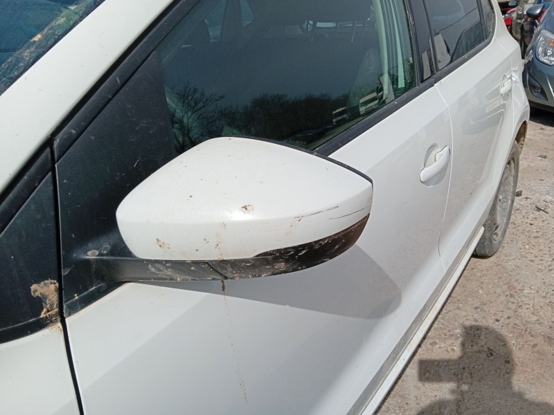 volkswagen polo v (6r1, 6c1) del año 2015