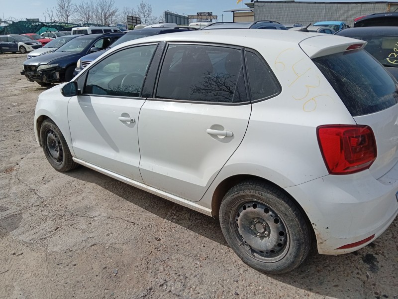 volkswagen polo v (6r1, 6c1) del año 2015
