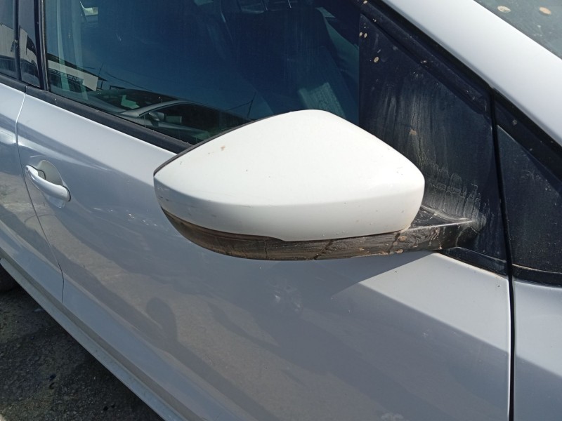 volkswagen polo v (6r1, 6c1) del año 2015