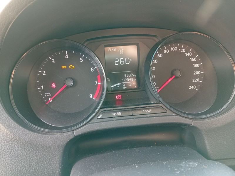 volkswagen polo v (6r1, 6c1) del año 2015