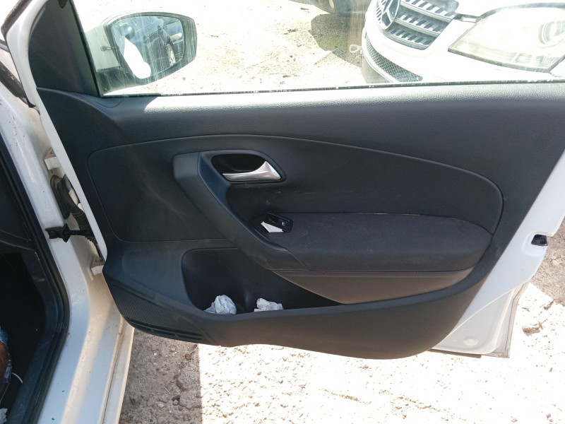 volkswagen polo v (6r1, 6c1) del año 2015