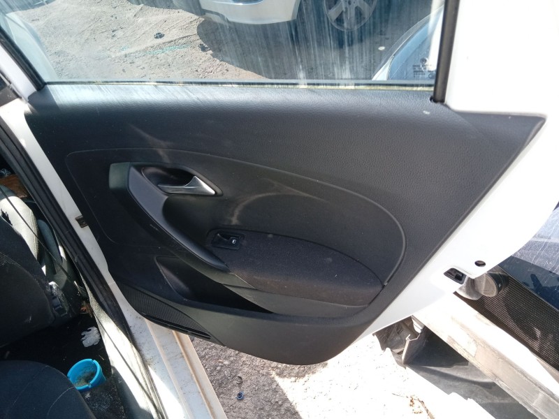 volkswagen polo v (6r1, 6c1) del año 2015