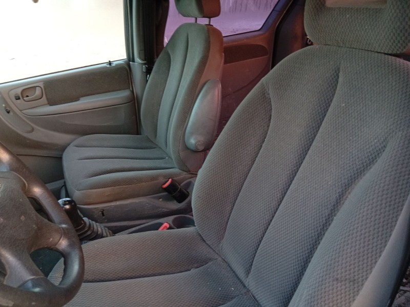 chrysler voyager iv (rg, rs) del año 2004
