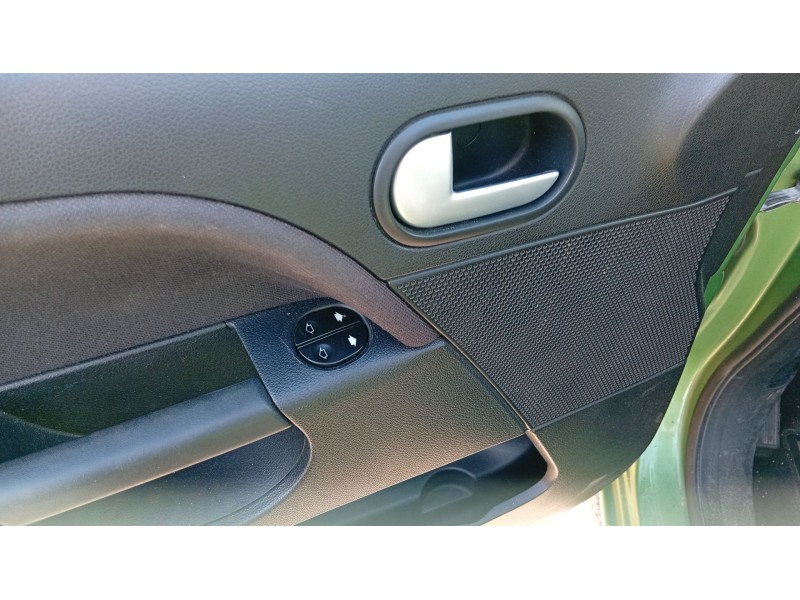 ford fiesta v (jh_, jd_) del año 2008