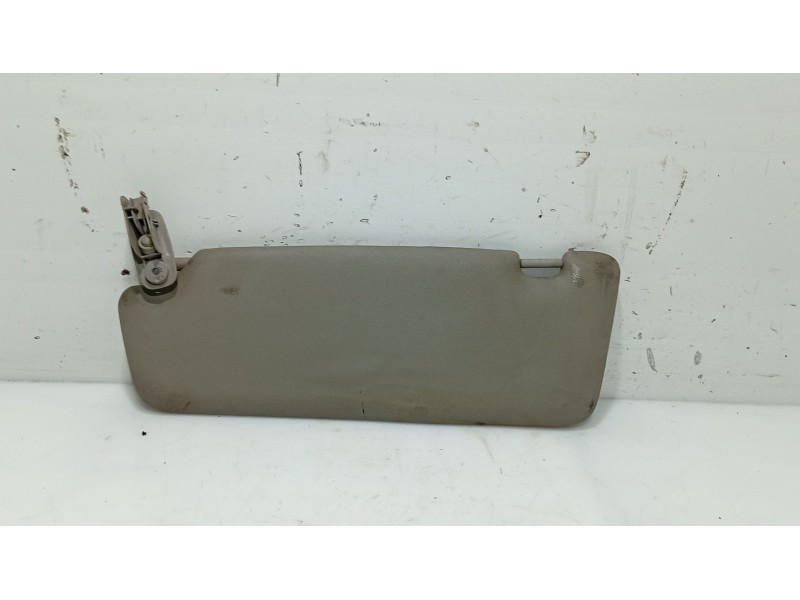 Recambio de parasol derecho para audi a4 b6 (8e2) 1.9 tdi referencia OEM IAM 8D0858555E59 / 8E0857552J85P  