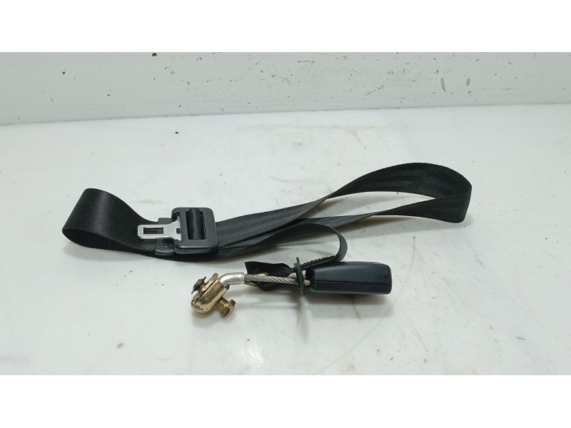 Recambio de anclaje cinturon trasero derecho para audi a4 b6 (8e2) 1.9 tdi referencia OEM IAM   
