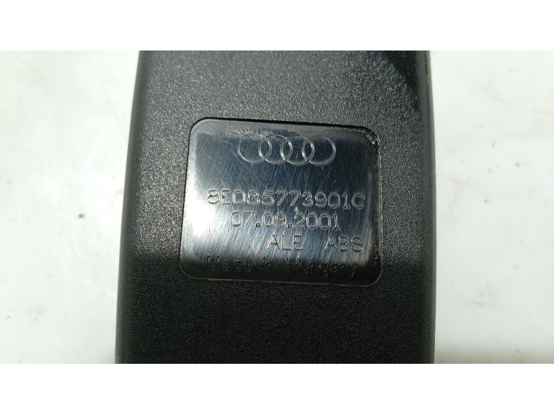 Recambio de anclaje cinturon trasero izquierdo para audi a4 b6 (8e2) 1.9 tdi referencia OEM IAM   