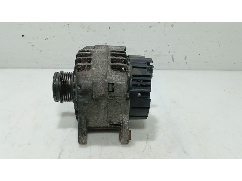 Recambio de alternador para audi a4 b6 (8e2) 1.9 tdi referencia OEM IAM 06F903023F 06F903023FX 