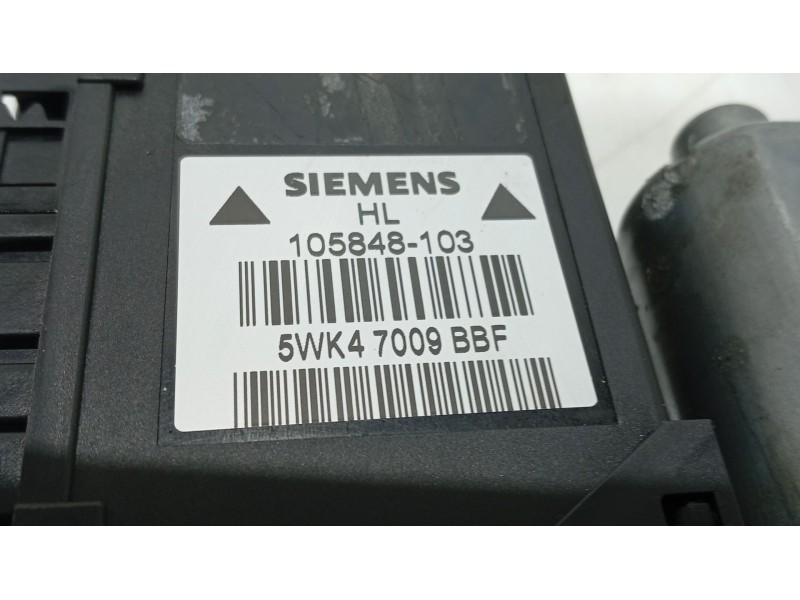 Recambio de motor elevalunas trasero izquierdo para audi a4 b6 (8e2) 1.9 tdi referencia OEM IAM   