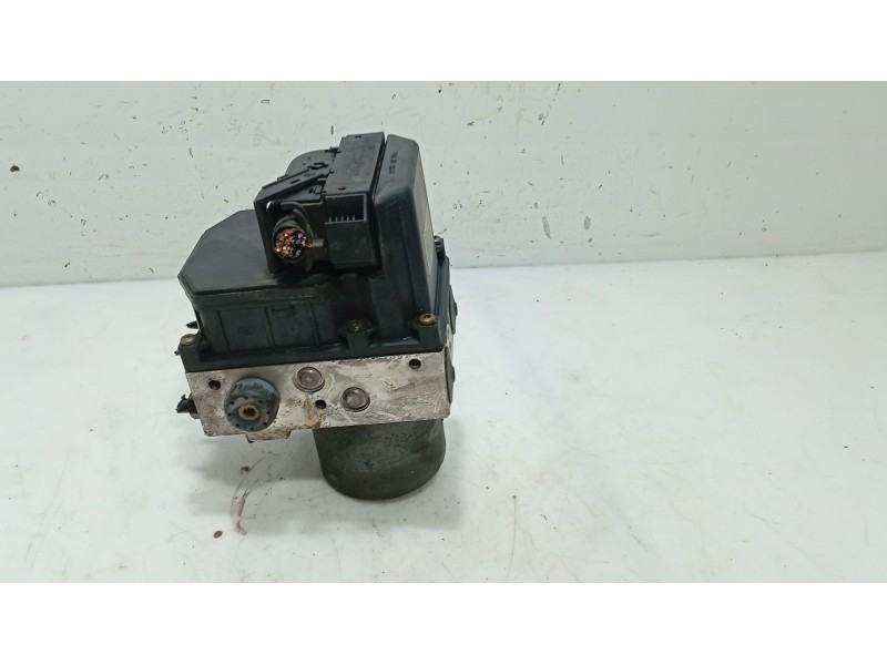 Recambio de abs para audi a4 b6 (8e2) 1.9 tdi referencia OEM IAM 8E0614517  0265225048