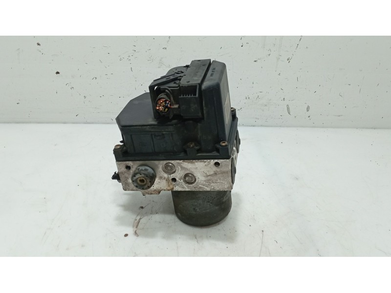 Recambio de abs para audi a4 b6 (8e2) 1.9 tdi referencia OEM IAM 8E0614517  0265225048