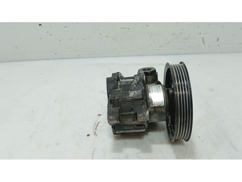 Recambio de bomba direccion para audi a4 b6 (8e2) 1.9 tdi referencia OEM IAM 8D0145156TX  
