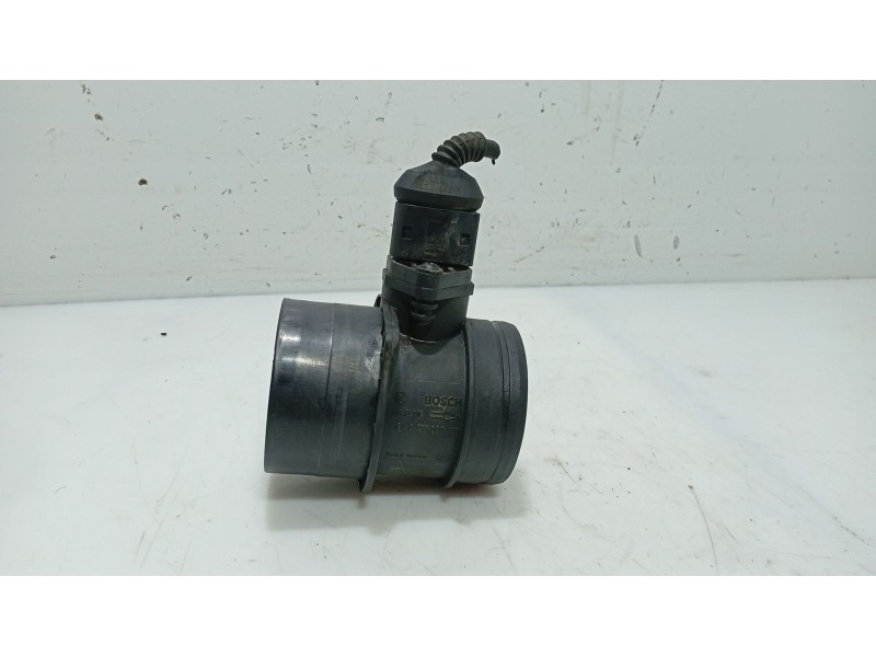 Recambio de caudalimetro para audi a4 b6 (8e2) 1.9 tdi referencia OEM IAM   