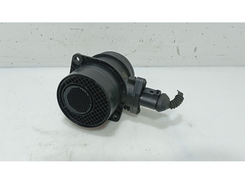 Recambio de caudalimetro para audi a4 b6 (8e2) 1.9 tdi referencia OEM IAM   