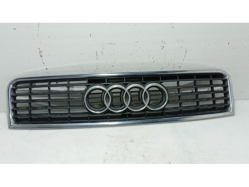 Recambio de moldura para audi a4 b6 (8e2) 1.9 tdi referencia OEM IAM   